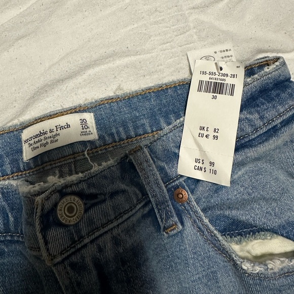 Abercrombie & Fitch Jeans - Picture 3 of 4